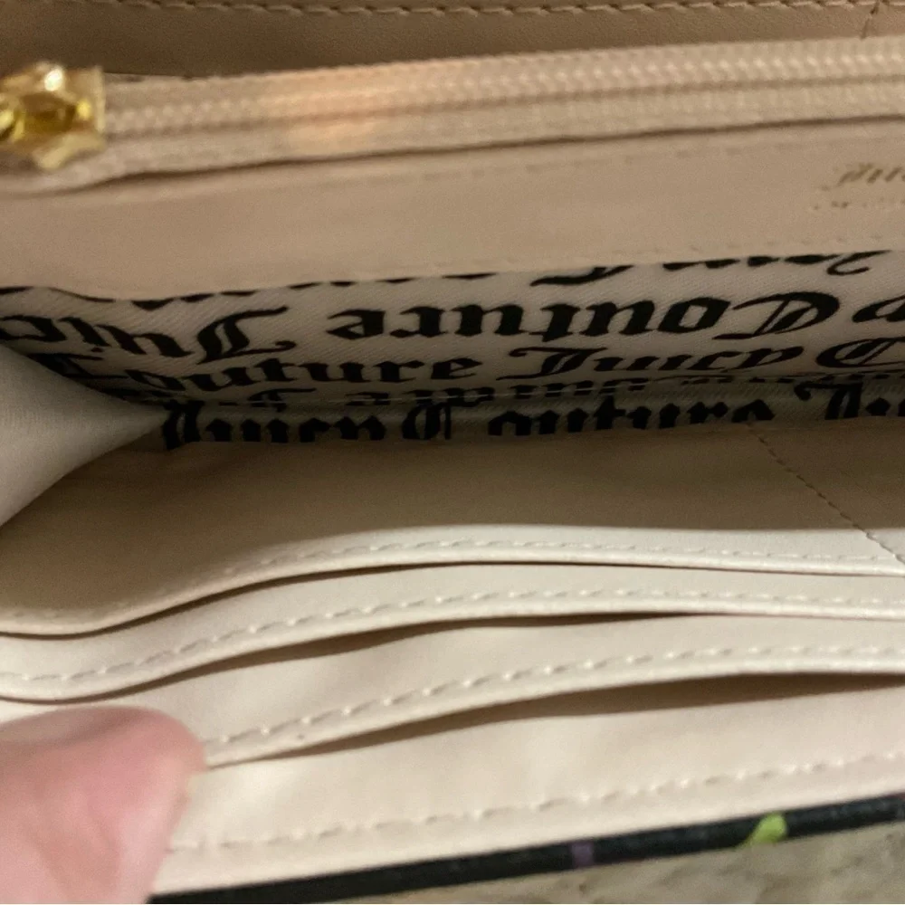 Juicy Coutre Wallet